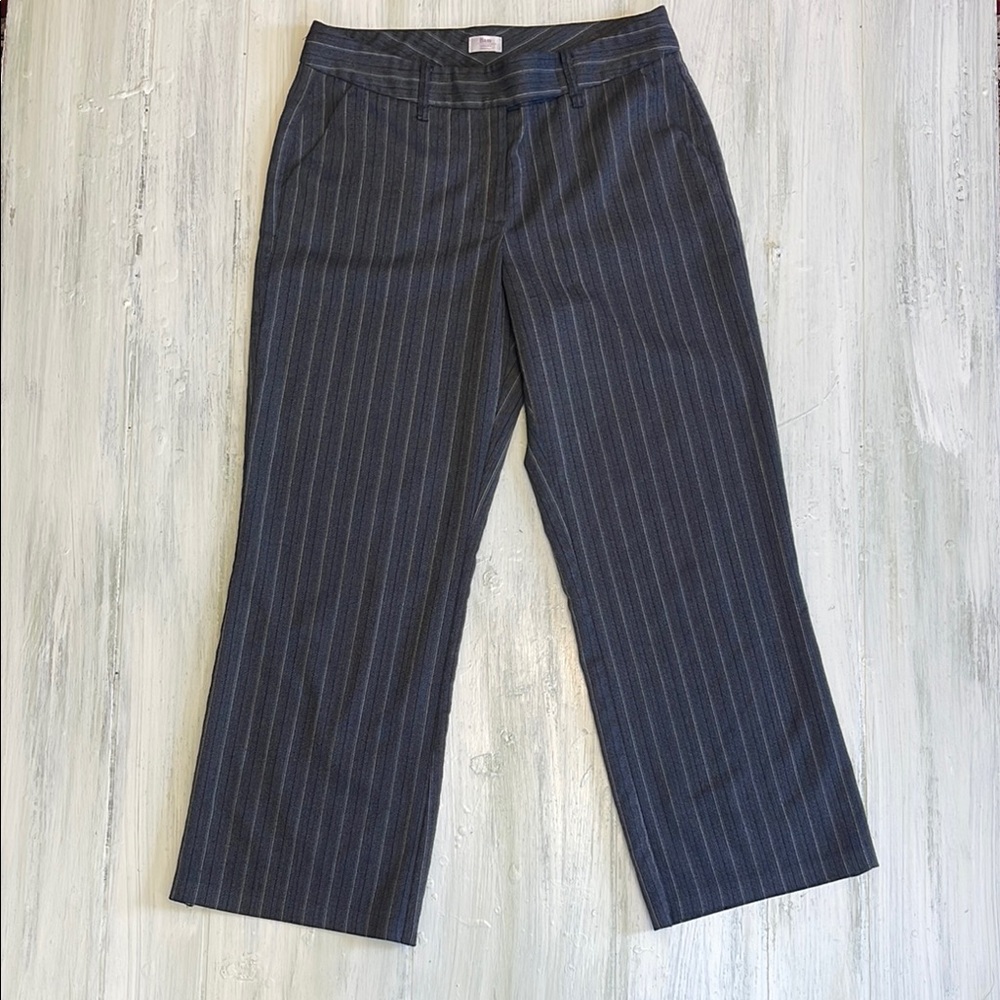 💚5 for $25 G.H. Bass & Co. Gray Pinstripe Trousers Sz 8
